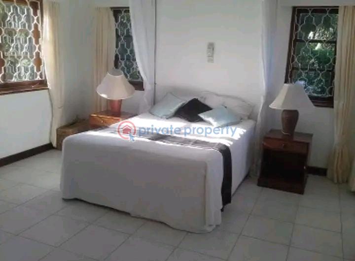 5 bedroom House Short let Nyali Mombasa - 7