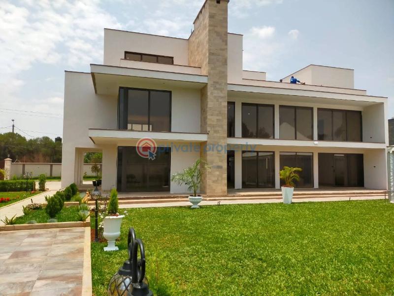 5 bedroom House For Sale Nairobi Karen  - 0