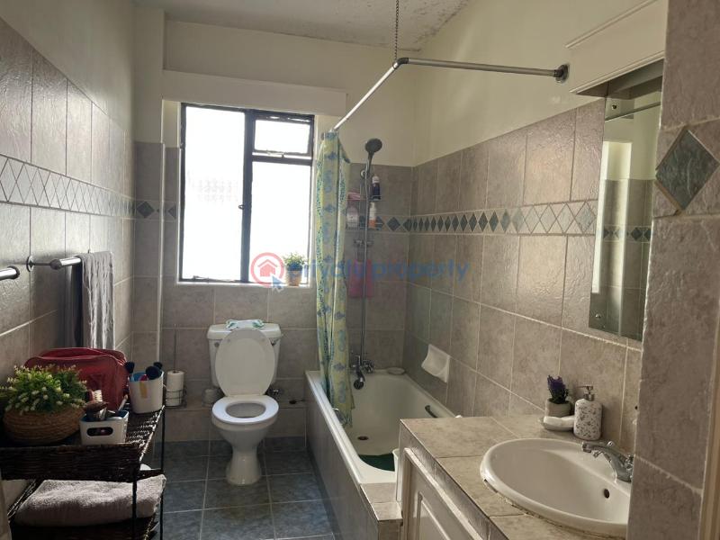 3 bedroom Apartment For Sale Dennis Pritt Road Kilimani Off Oloitoktok Road Kileleshwa Nairobi - 1