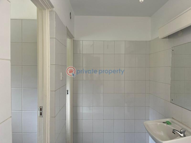 3 bedroom Apartment For Sale Dennis Pritt Road Kilimani Off Oloitoktok Road Kileleshwa Nairobi - 5