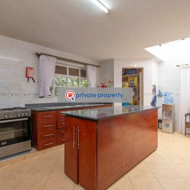 5 bedroom House For Sale &nbsp;waiyaki Way Mountain View Nairobi - 3