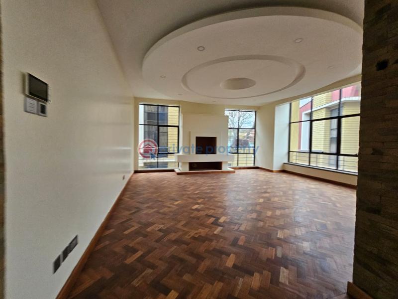 5 bedroom Townhouse For Sale Lavington Nairobi - 0