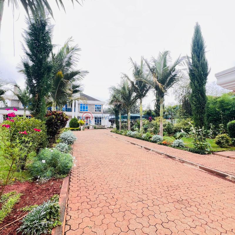 6 bedroom Detached Duplex For Sale Runda Old Muthaiga Nairobi - 1
