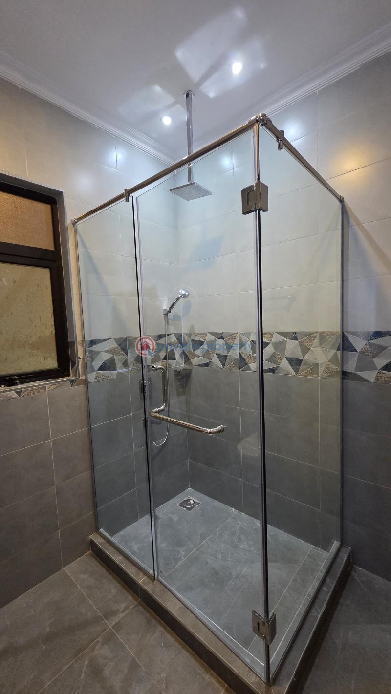 8 bedroom Terraced Duplex For Sale Shanzu Road Spring Valley Nairobi - 12