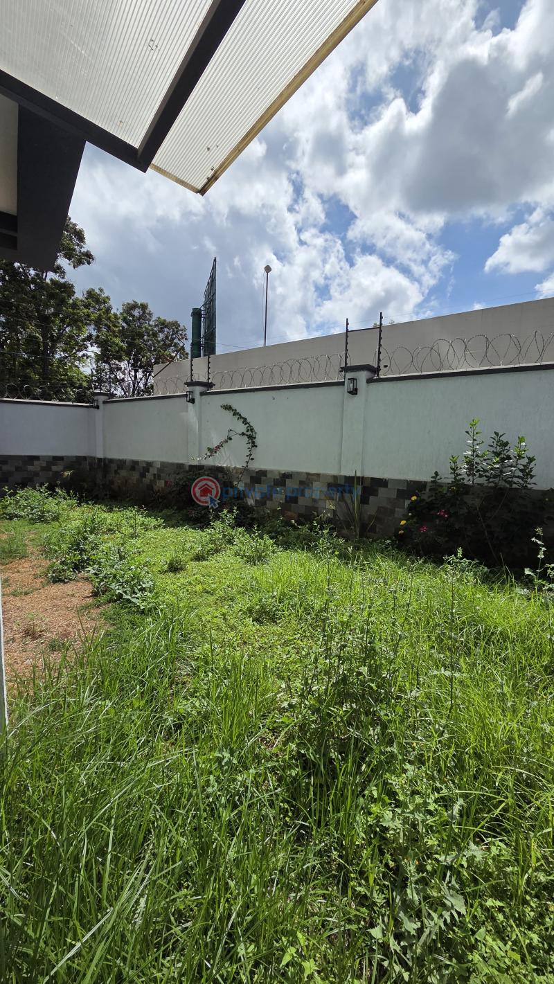 8 bedroom Terraced Duplex For Sale Shanzu Road Spring Valley Nairobi - 2