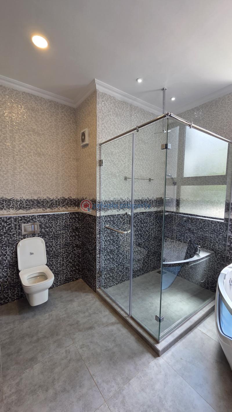 8 bedroom Terraced Duplex For Sale Shanzu Road Spring Valley Nairobi - 40