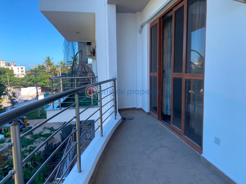 3 bedroom Apartment For Sale 2nd Row From The Beach Nyali Mombasa - 11