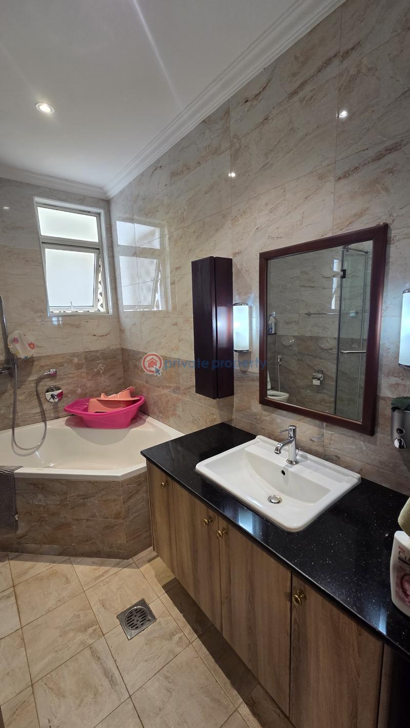 4 bedroom Apartment For Sale Batu Batu Road Parklands Nairobi - 7