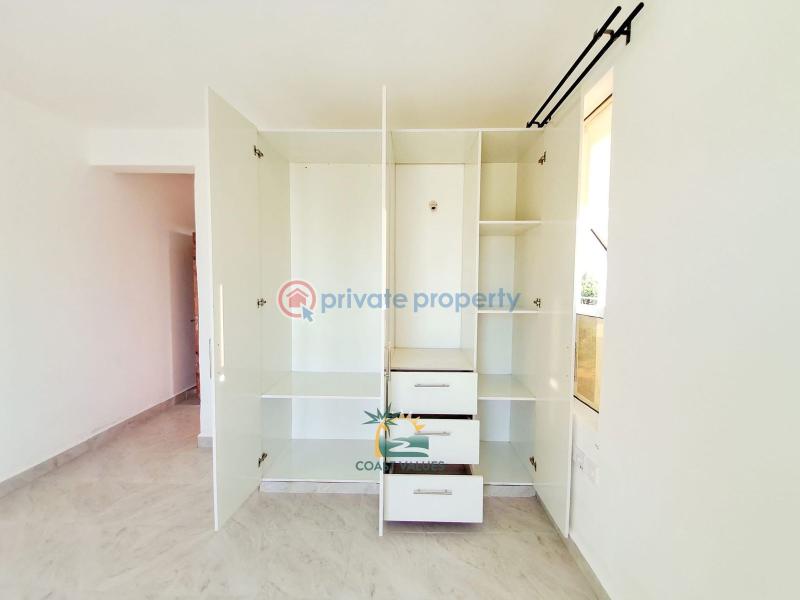 3 bedroom Apartment For Sale Malindi Golf Club Ocean Beach Malindi Town Kilifi - 1