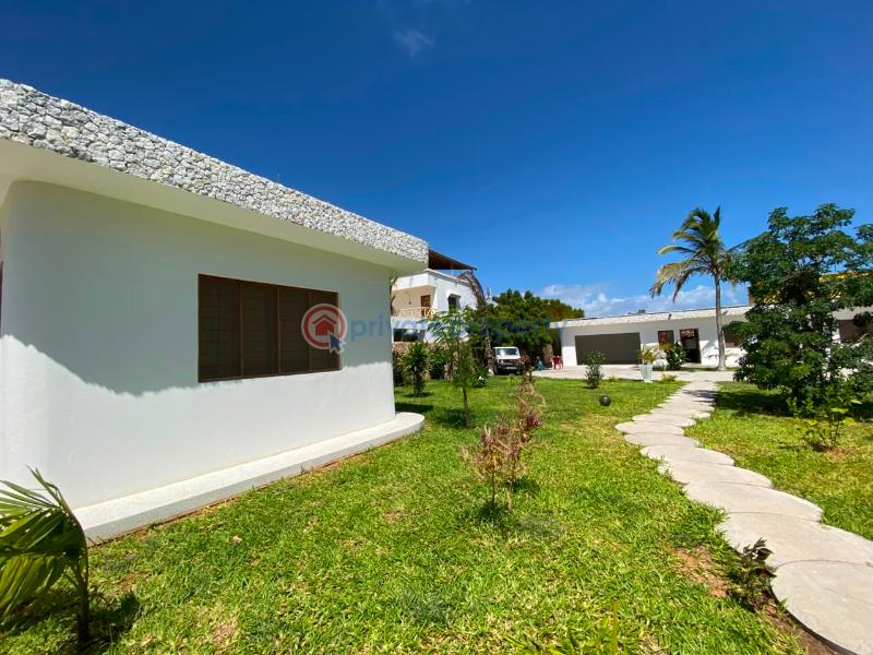 4 bedroom House For Sale Jacaranda Beach. Watamu Kilifi - 1