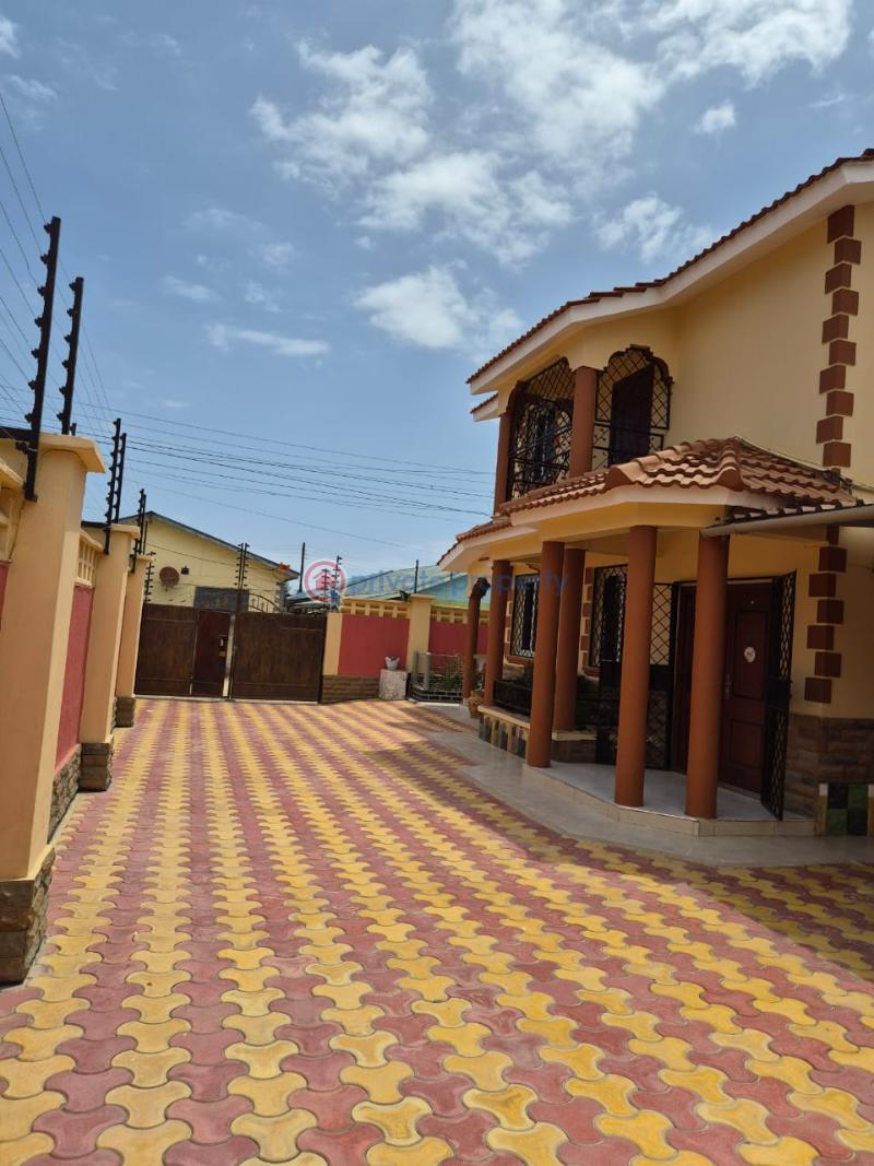 3 bedroom House For Sale Kiembeni Bamburi Mombasa - 11