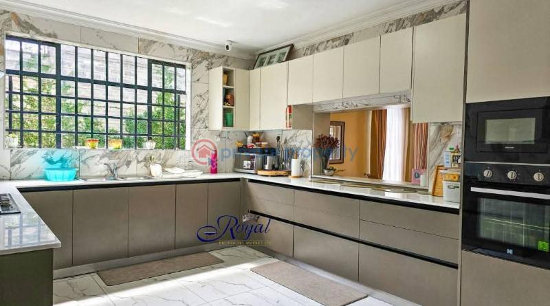 4 bedroom House For Sale Lavington Nairobi - 2