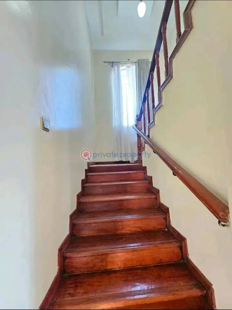 5 bedroom House For Sale 400 Meters From The Tarmac Road Ngong Kajiado - 4