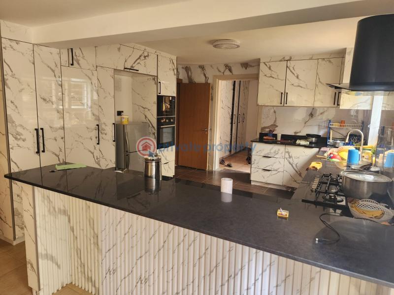 5 bedroom House For Sale Thome, Nairobi Garden Estate Nairobi Central  - 6