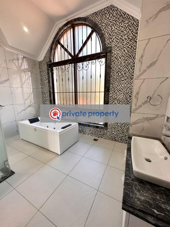 7 bedroom House For Sale Karen Nairobi - 11