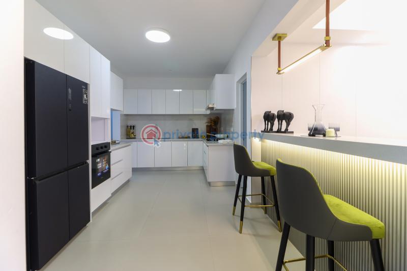 4 bedroom Apartment For Sale Kilimani Nairobi - 3