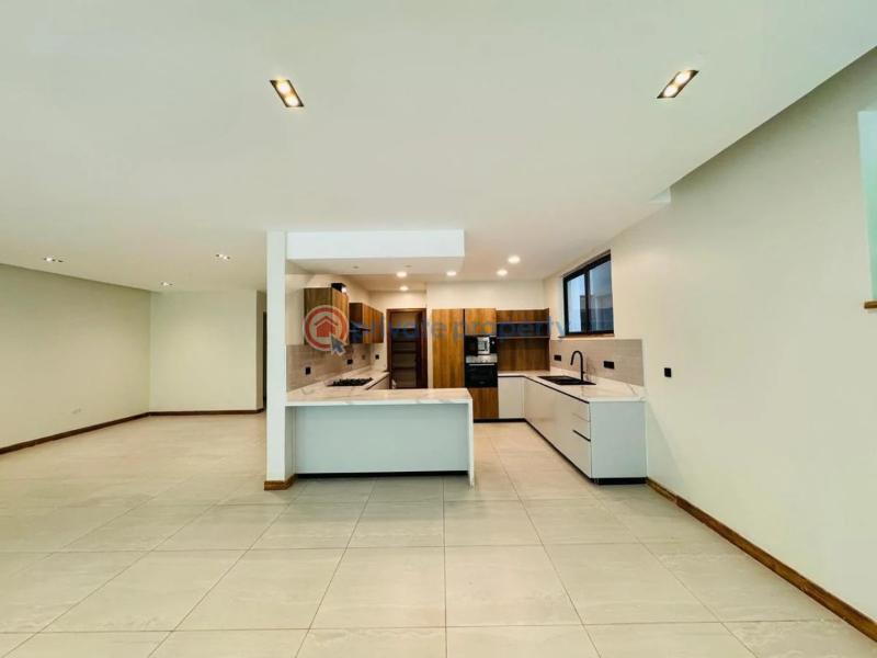 4 bedroom Apartment For Rent Peponi Road Westlands Nairobi - 8