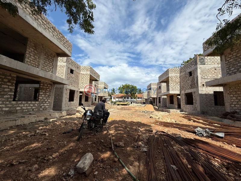 4 bedroom Semi detached Duplex For Sale Greenwood Drive Nyali Mkomani Mombasa - 0