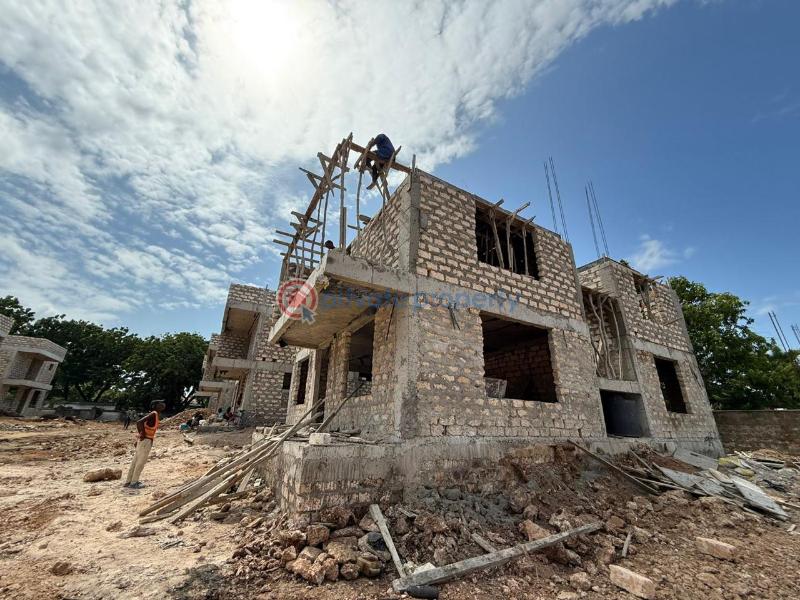 4 bedroom Semi detached Duplex For Sale Greenwood Drive Nyali Mkomani Mombasa - 5