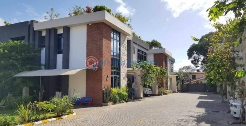 5 bedroom House For Rent Simba Road Near Nyali Police Mombasa - 1
