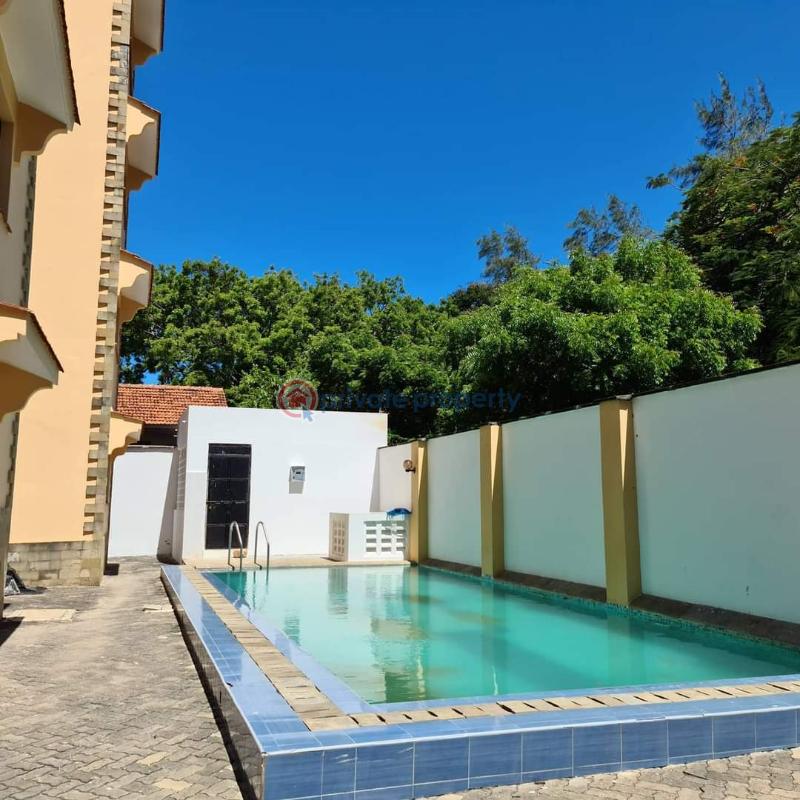 3 bedroom Apartment For Rent Moyne Drive Nyali Mombasa - 1