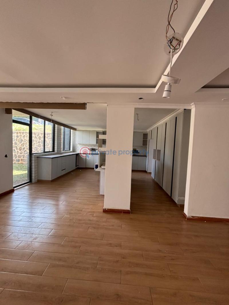 4 bedroom Townhouse For Sale Kiambu Road, Njathaini Road Kabete. Kiambu - 1
