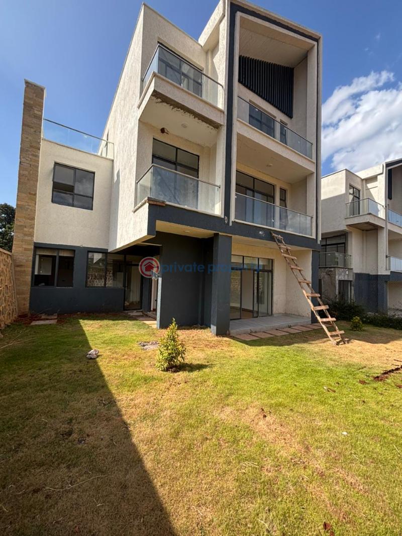 4 bedroom Townhouse For Sale Kiambu Road, Njathaini Road Kabete. Kiambu - 0