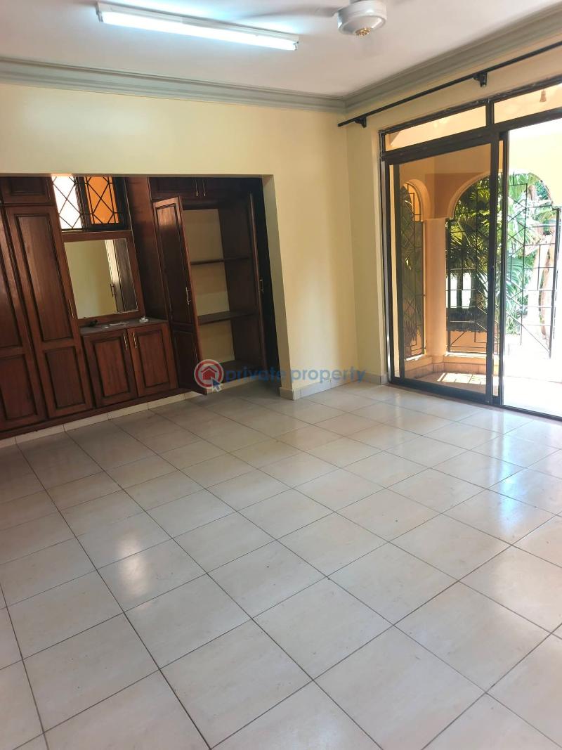 4 bedroom Detached Duplex For Rent Beach Road Nyali Mombasa  - 0