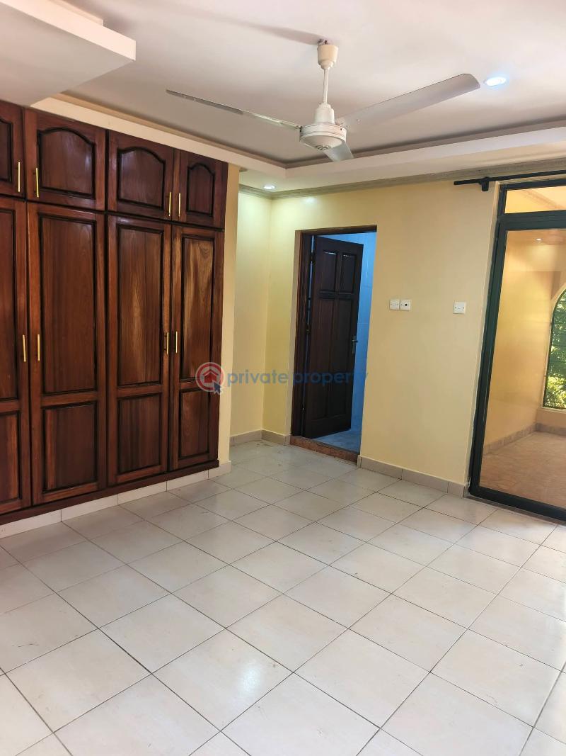 4 bedroom Detached Duplex For Rent Beach Road Nyali Mombasa  - 7