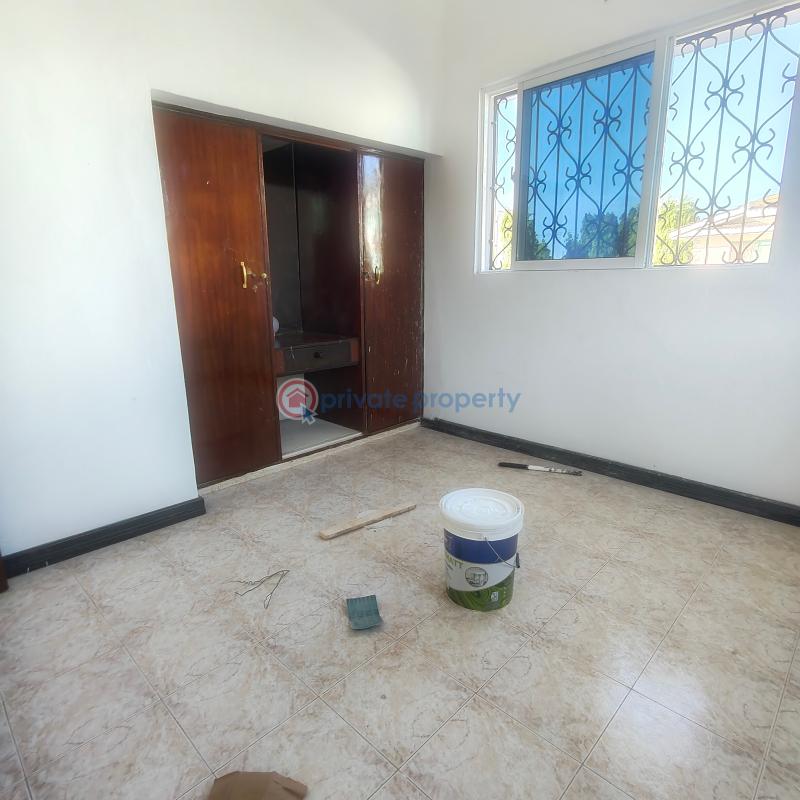 3 bedroom Semi detached Duplex For Rent Shanzu Water Shanzu Mombasa - 10