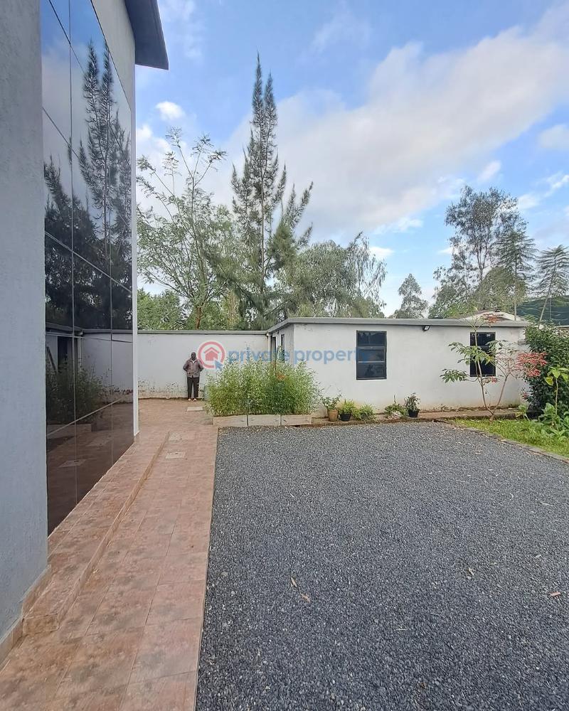 6 bedroom House For Sale Nairobi Karen  - 11
