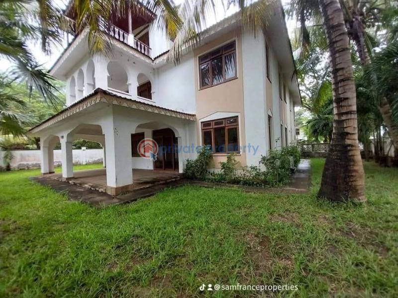 4 bedroom Semi detached Duplex For Rent Mount Kenya Road Nyali Mombasa - 1
