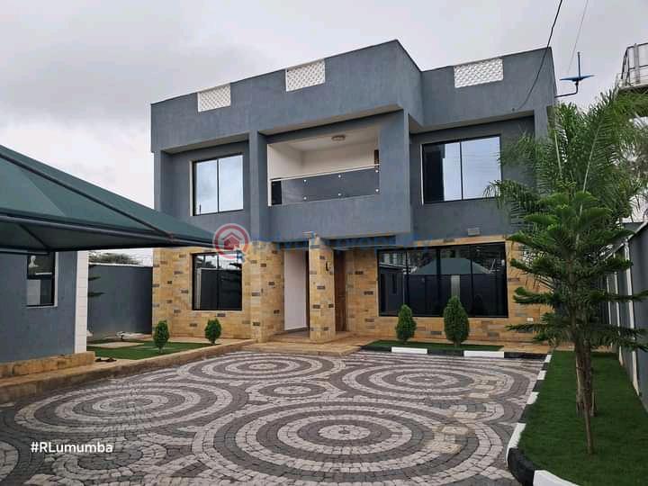 4 bedroom Townhouse For Rent Milimani Nakuru East  - 2