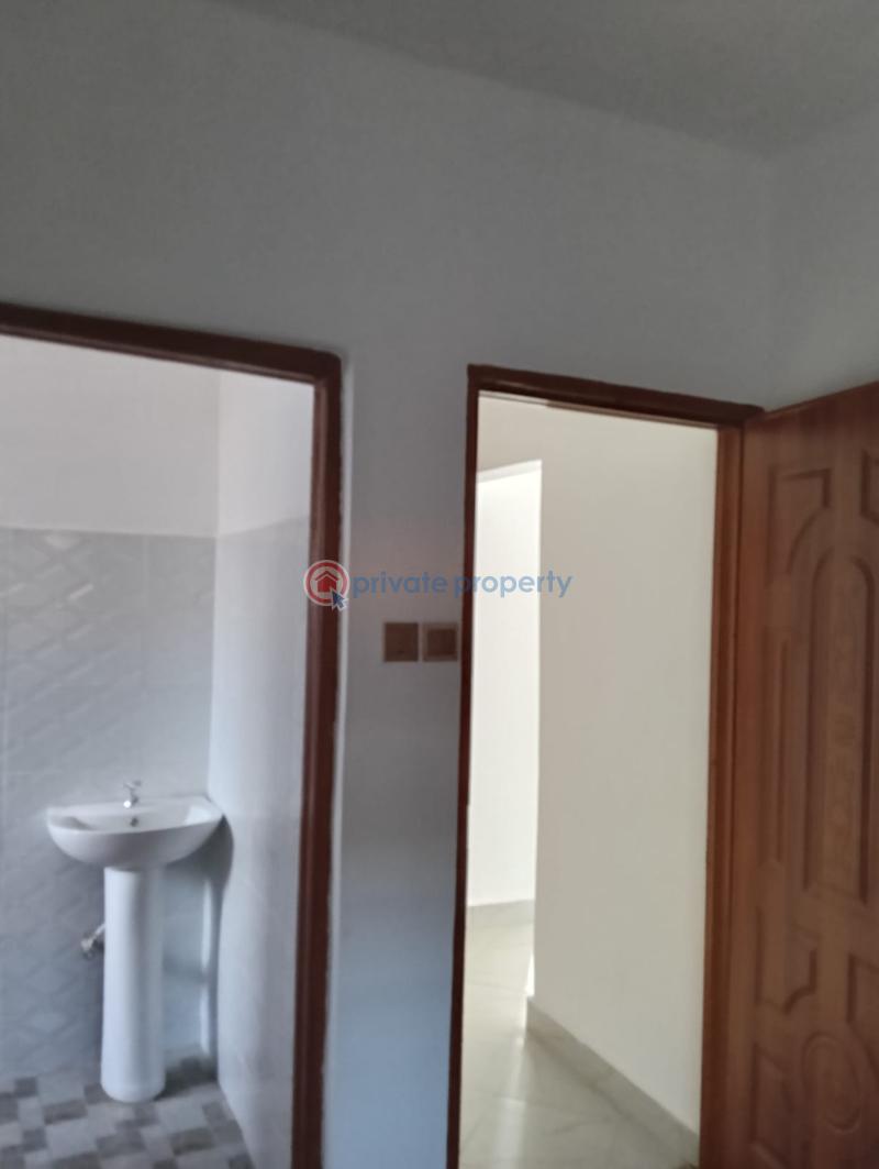 3 bedroom House For Sale 300 Meters From The Tarmac Road Kajiado Ongata Rongai  - 3