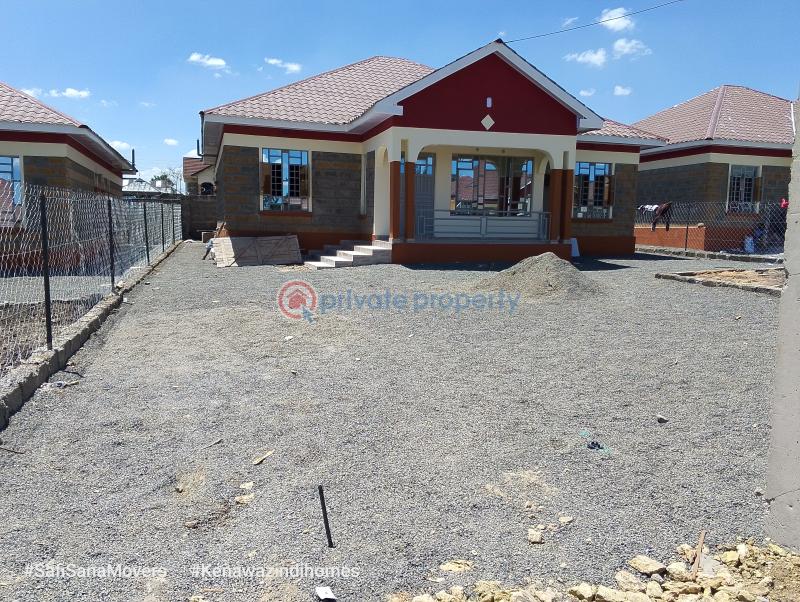 3 bedroom Detached Bungalow For Sale Acacia Feeder Road Kitengela Kajiado - 1