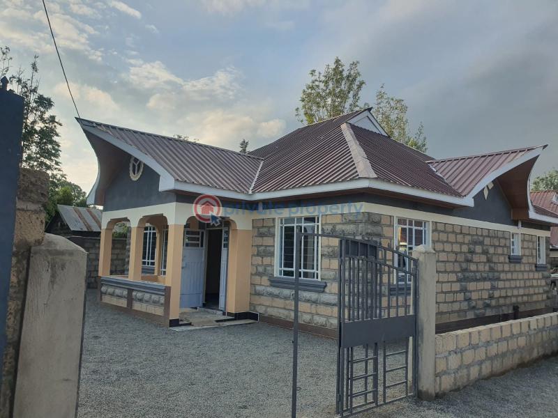 3 bedroom House For Sale Less Than A Kilometer From The Tarmac Road Ongata Rongai Kajiado - 1