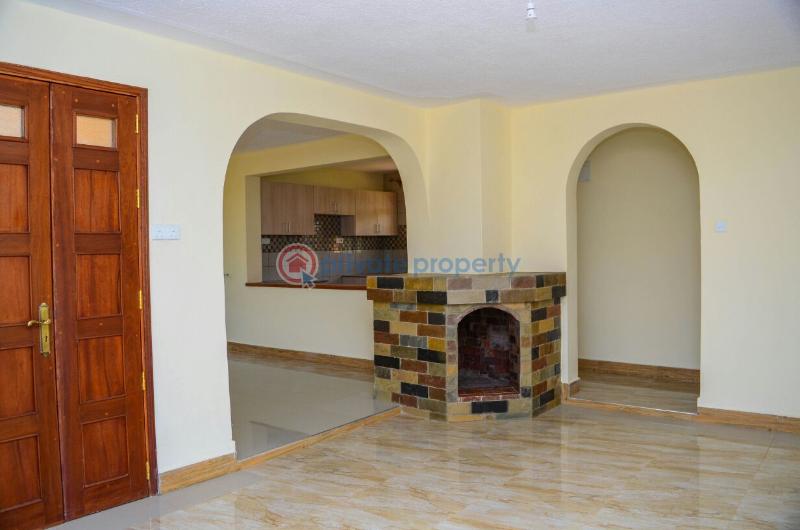 4 bedroom House For Sale 200 Meters From The Tarmac Road Ongata Rongai Kajiado - 2