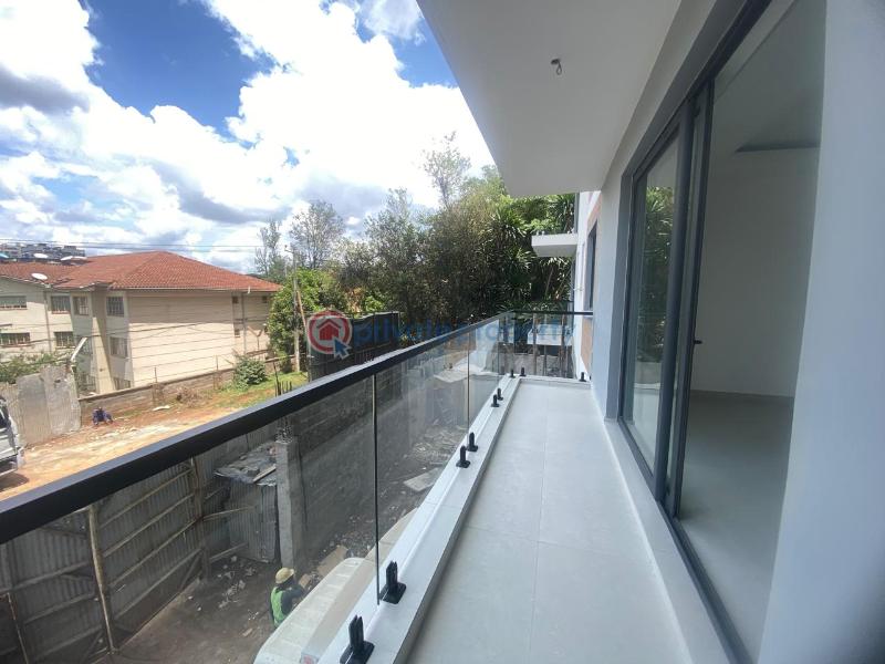 3 bedroom Apartment For Rent Brookside Westlands Nairobi - 12