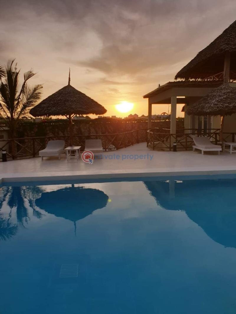 8 bedroom House For Sale Ocean Front Watamu Kilifi - 10