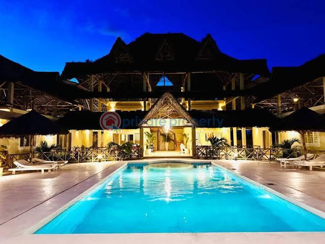 8 bedroom House For Sale Ocean Front Watamu Kilifi - 3
