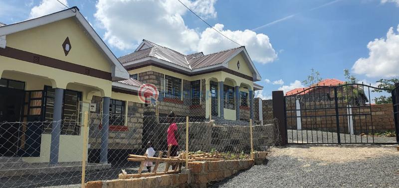 3 bedroom House For Sale Close To The Tarmac Road Rongai Ongata Rongai Kajiado - 8