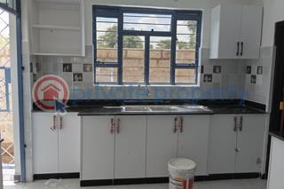 4 bedroom House For Sale 400 Meters From The Tarmac Road Ongata Rongai Kajiado - 6