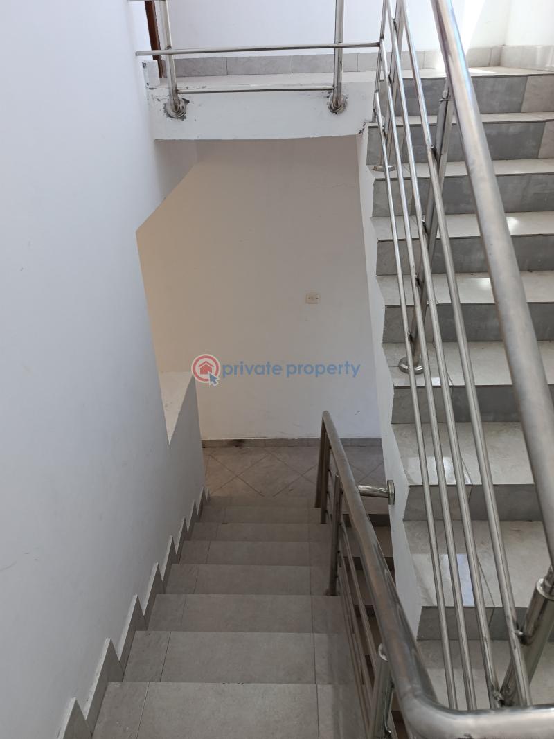 4 bedroom Townhouse For Sale Off Links Road Nyali Mombasa - 7