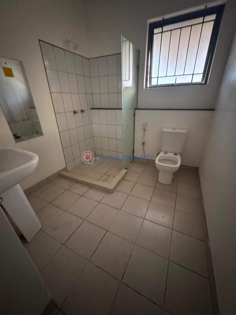 3 bedroom Apartment For Rent Links Road Mombasa Nyali  - 2