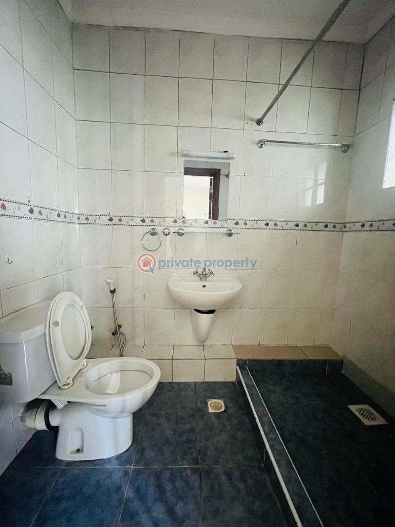3 bedroom Apartment For Rent 3rd Parklands Nairobi - 2
