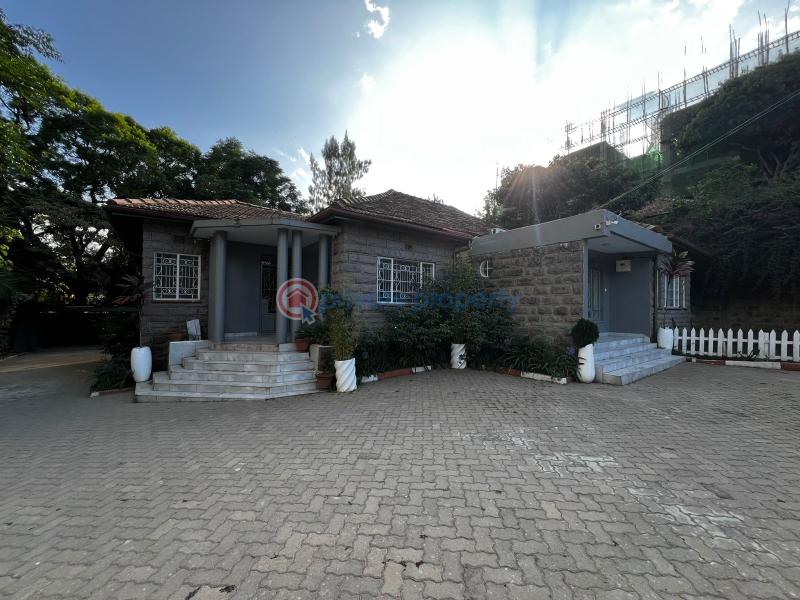 3 bedroom Townhouse For Rent Parklands Nairobi - 1