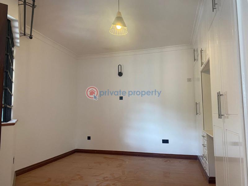 4 bedroom Townhouse For Rent Convent Drive Near Lavington Green Shopping Mall. Nairobi - 3