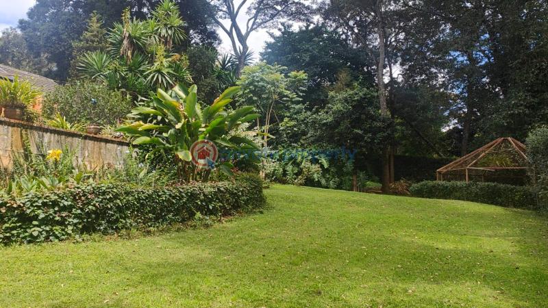House For Sale Nairobi Karen  - 3