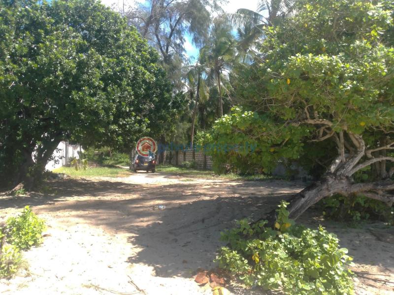 Land For Sale Vipingo, Beach Vipingo Beach. Mtwapa Kilifi - 3