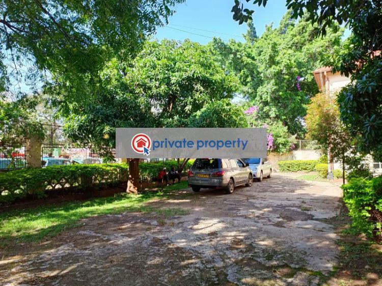 6 bedroom House For Sale &nbsp;off Nairobi Road Central Kisumu  - 3